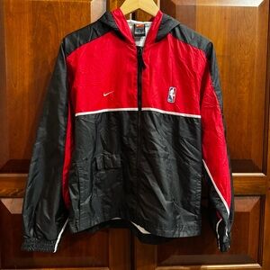 Vintage Nike Youth NBA Hooded Windbreaker Jacket Red Black Full Zip Size 20 / XL